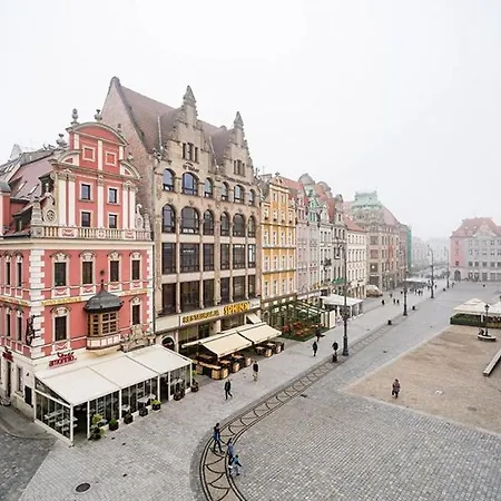 Apartment Apart Market Square - Rynek 42 - View - Next To Town Hall